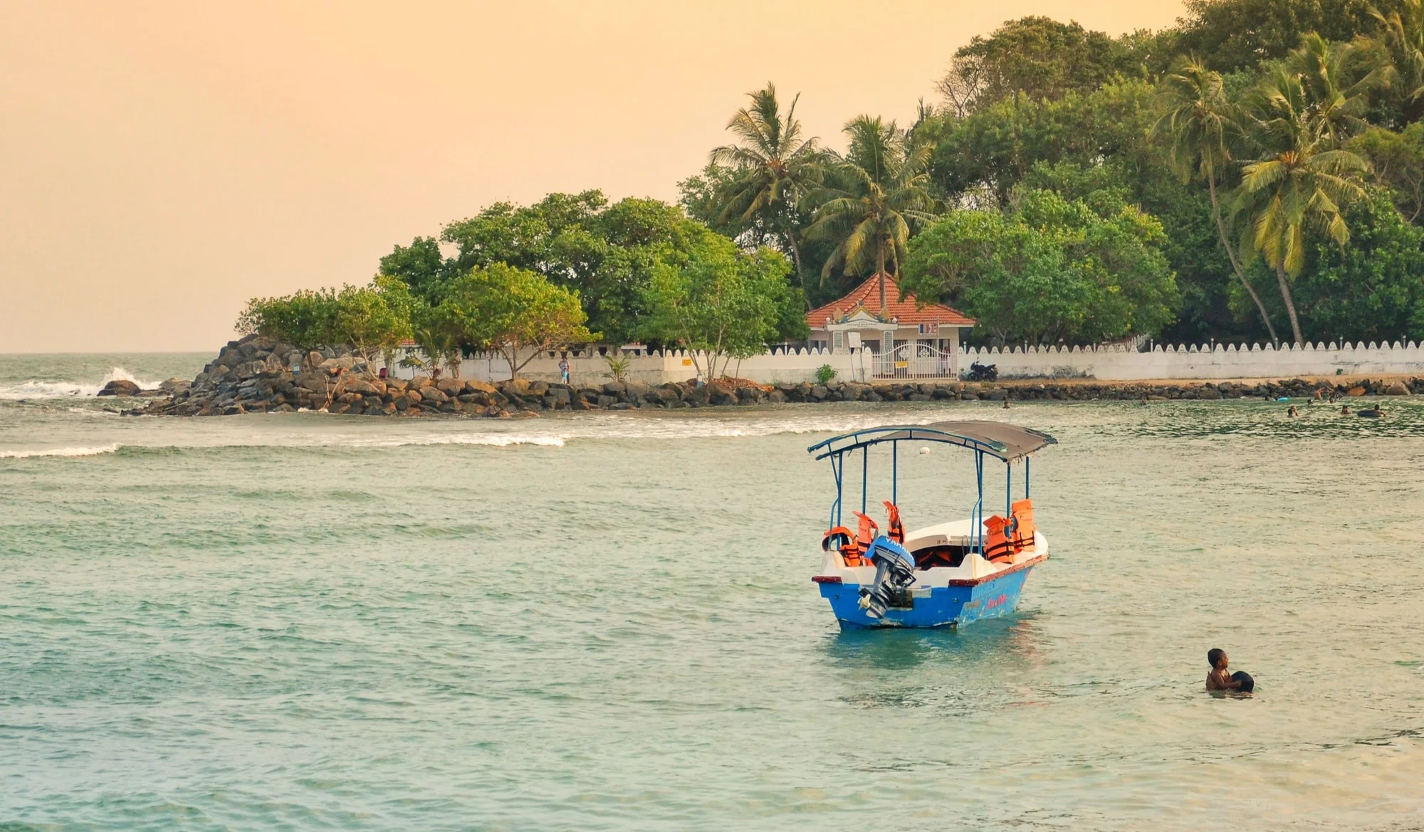 Tailor-made journeys in Sri Lanka